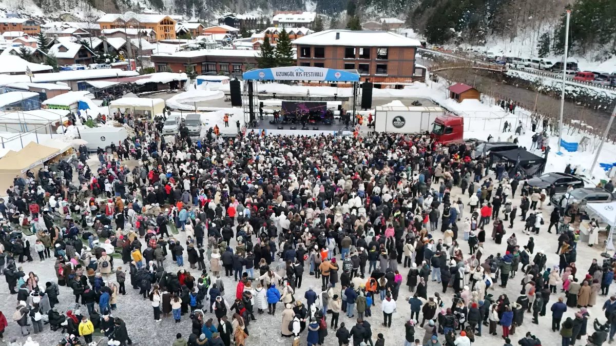 Uzungöl'de horonlu kış festivali coşkusu