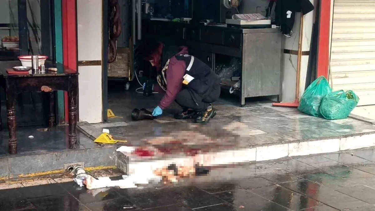 Kasap dükkanına silahlı saldırı: 2 yaralı