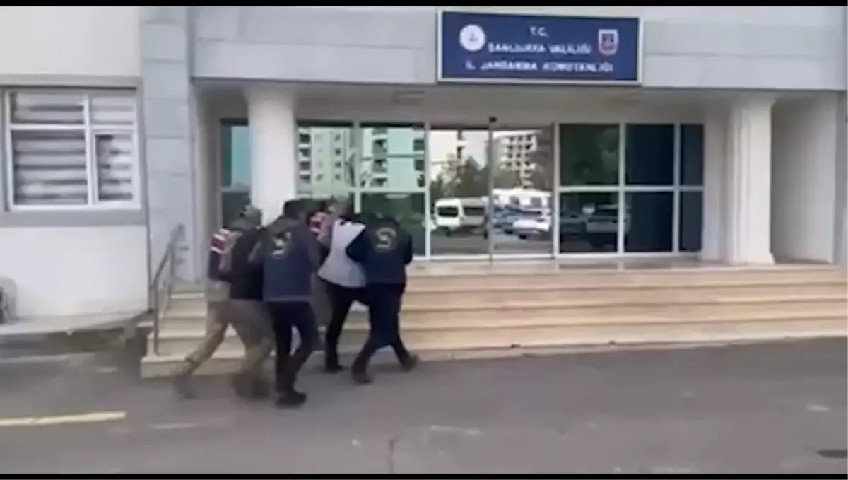 Şanlıurfa'da telefon dolandırıcılarını JASAT yakaladı