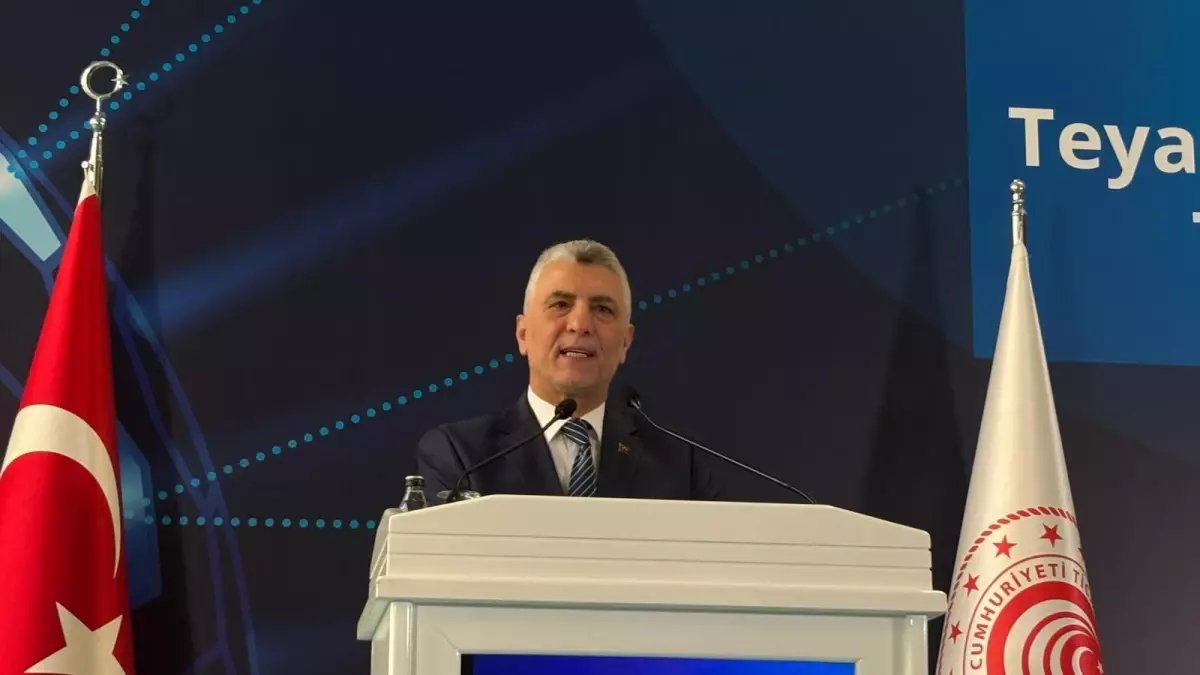 Bakan Bolat: 396 milyar dolar rakamla mal ve hizmet ihracat hedefini aştık