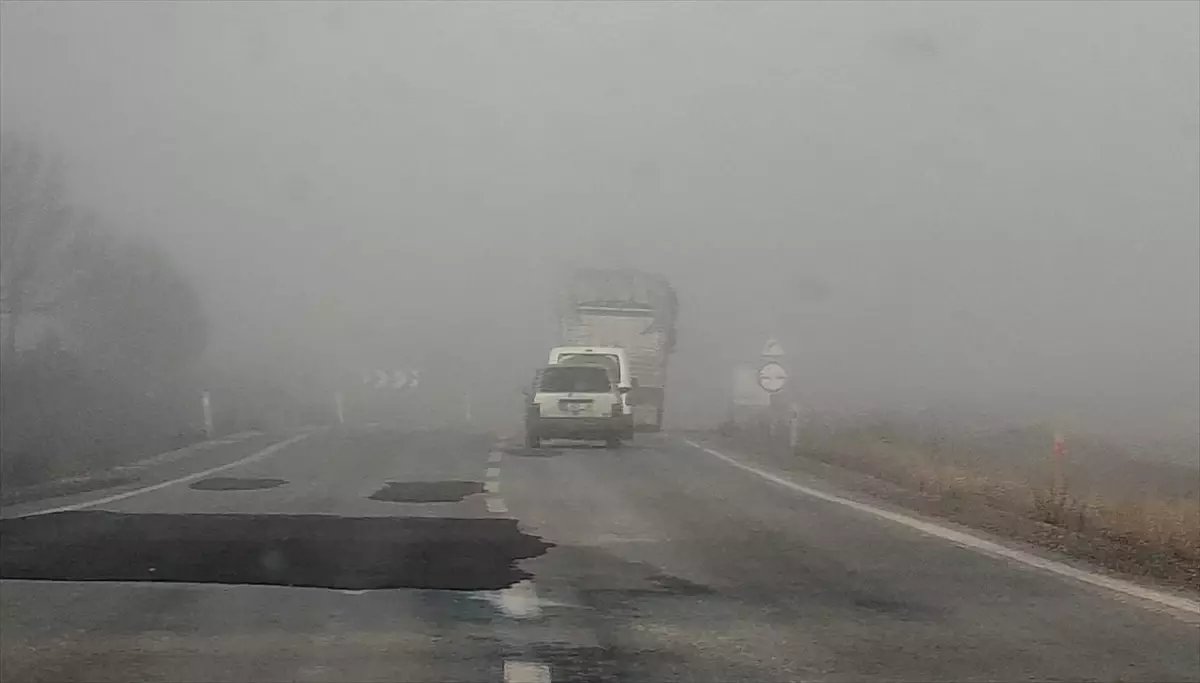 Beypazarı'nda sürücülere sis uyarısı