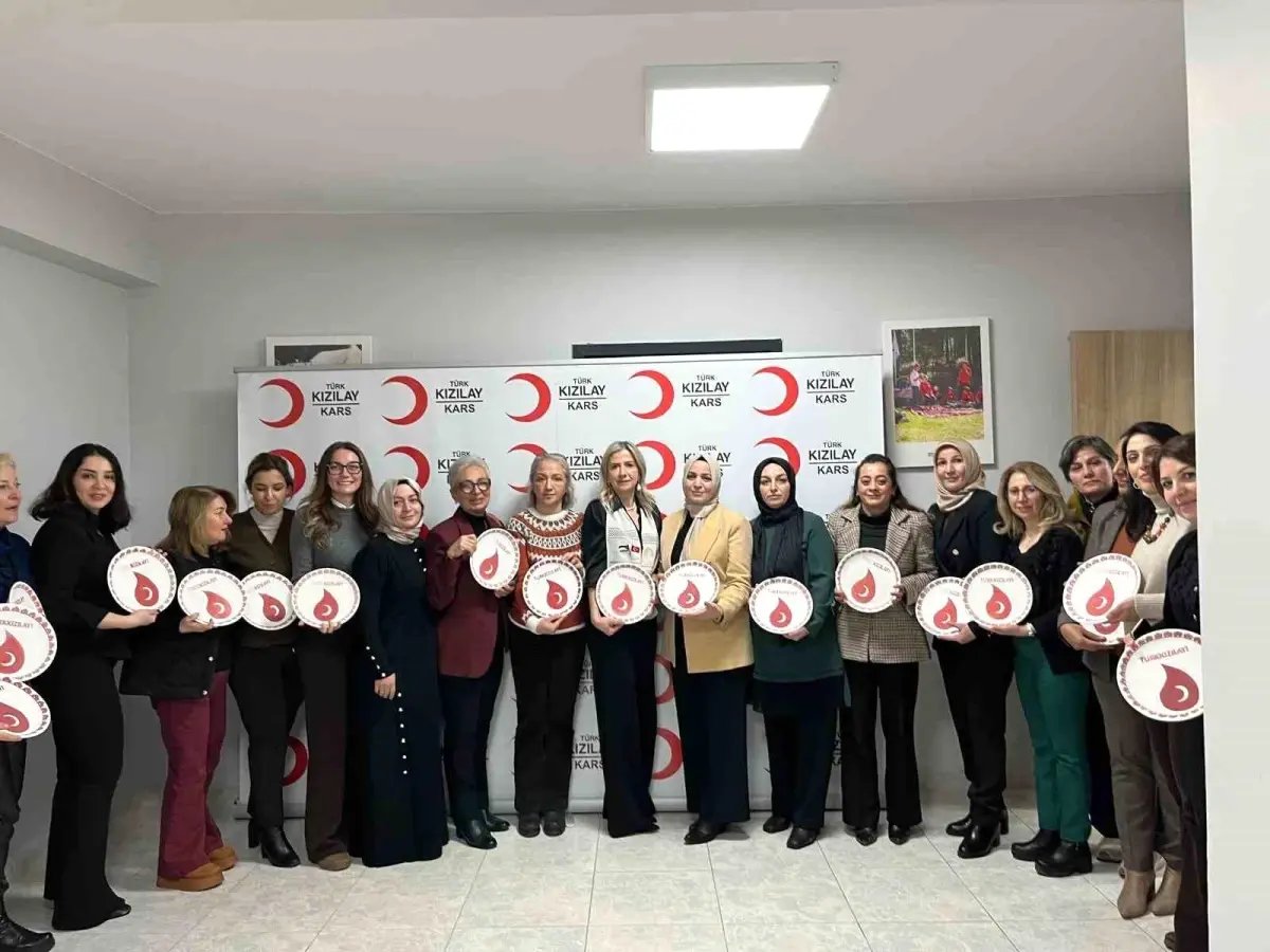 Kars Kızılay'dan Filistin'e umut etkinliği