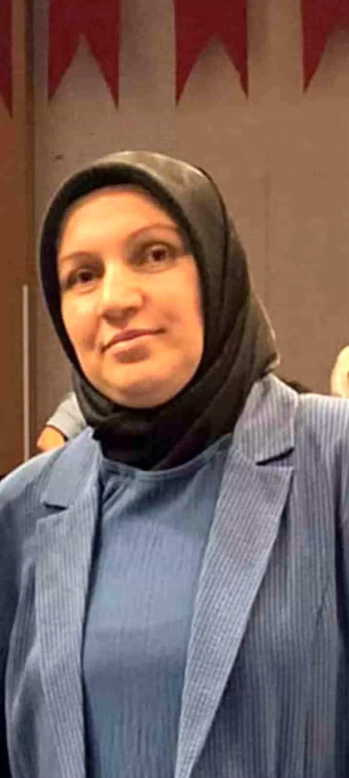 Cam silerken 3. kattan düşen kadın hayatını kaybetti