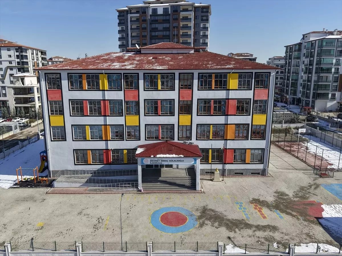 6 ŞUBAT DEPREMLERİNİN ÜÇÜNCÜ YILI - Malatya'daki derslik sayısı deprem öncesini geçti