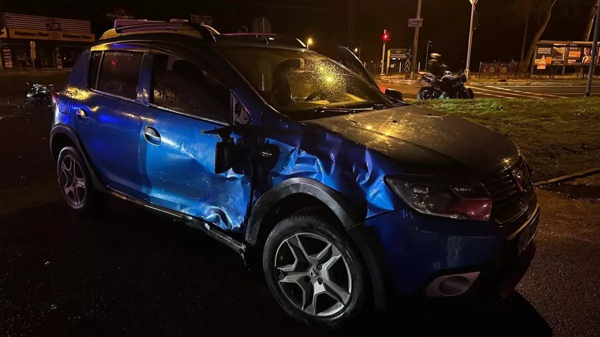 Muğla'da iki kişinin yaralandığı kazada, alkollü otomobil sürücüsü tutuklandı