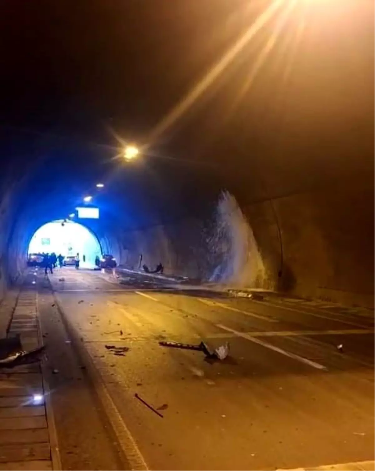 Araklı Tüneli'nde kaza: 4 yaralı