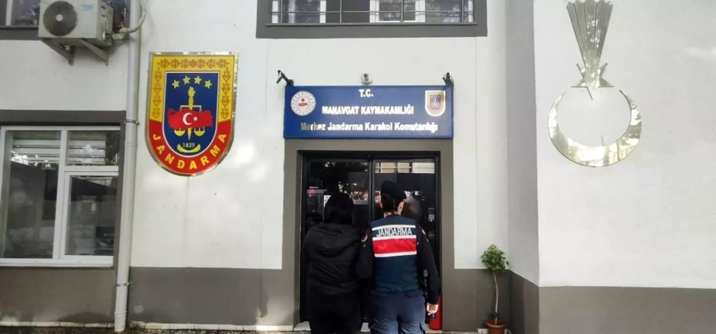 Dolandırıcılık suçundan 17 yıl 2 ay hapis cezasıyla aranan şahıs yakalandı