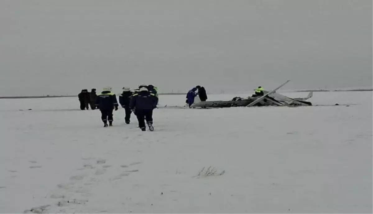 Rusya'da eğitim uçağı düştü: 3 ölü