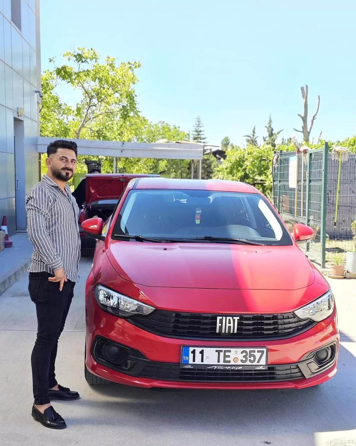 Araç satın almaya giderken Antalya'daki otobüs kazasında hayatını kaybetti