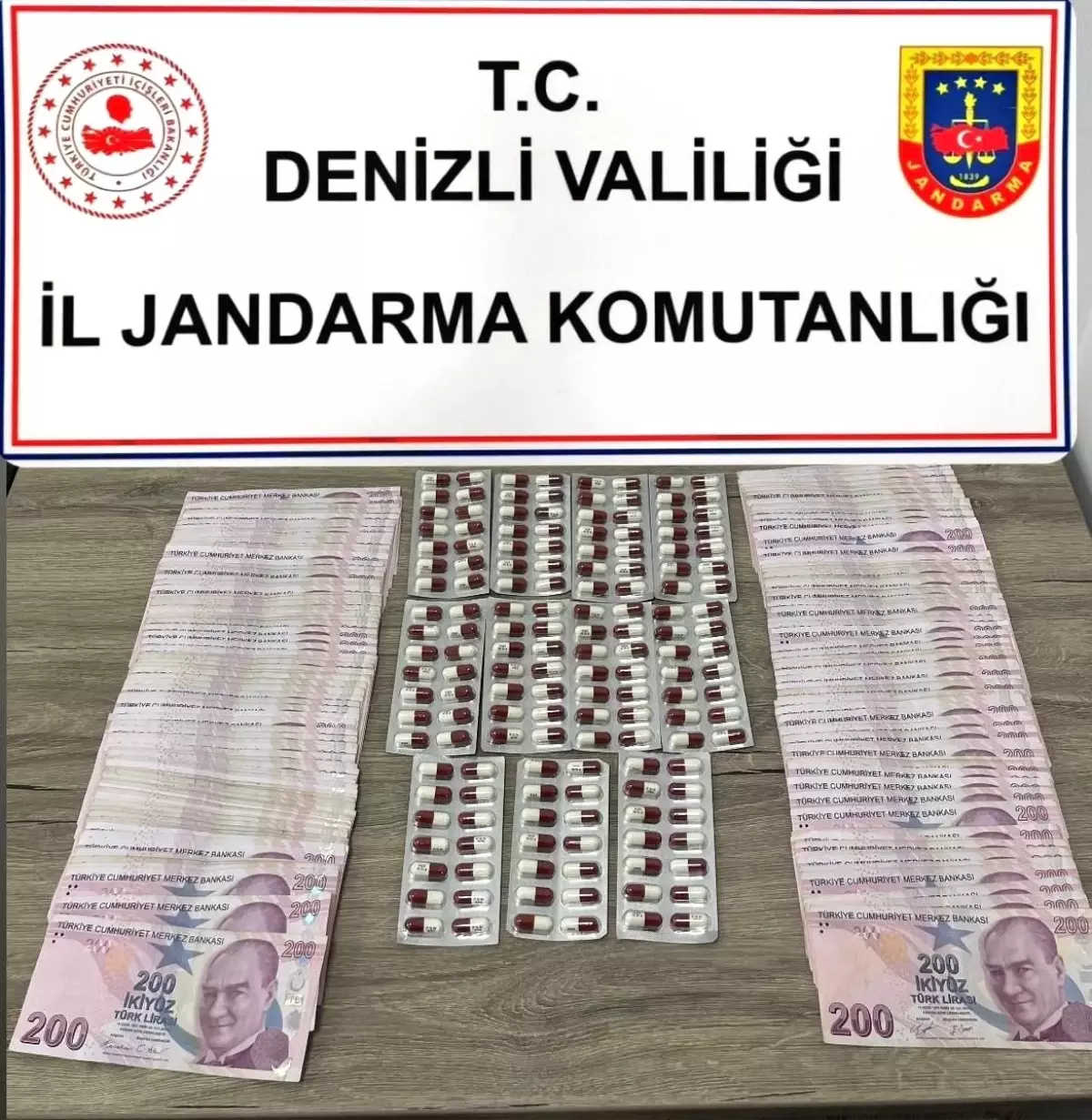Denizli'de jandarmadan uyuşturucu operasyonu: 5 tutuklama