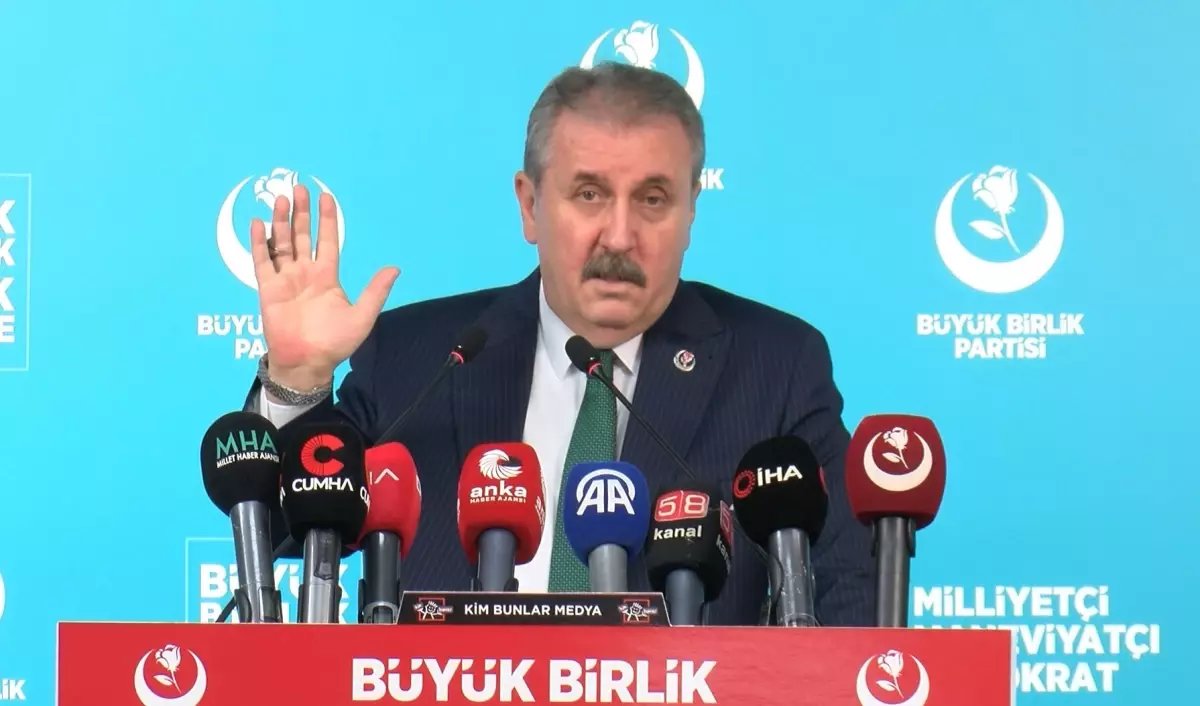 BBP Lideri Destici: 'Teröristler için genel af asla söz konusu olmaz'