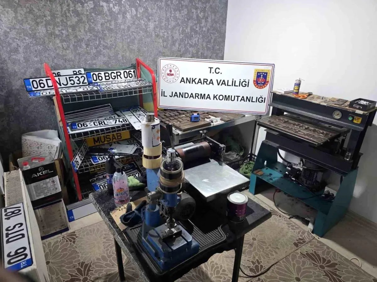 Ankara'da resmi belgede sahtecilik yapan şahıs gözaltına alındı