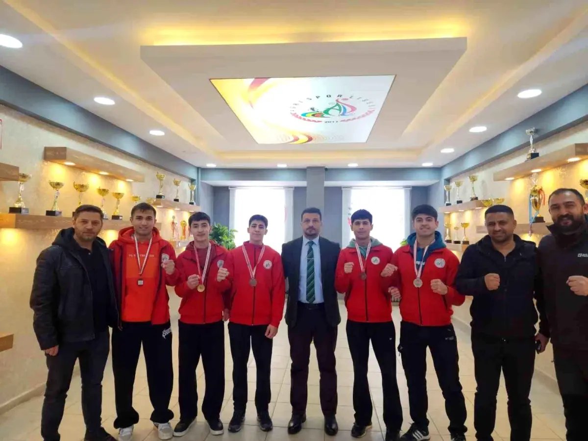 Ağrı Spor Lisesi öğrencilerinden Türkiye şampiyonasında başarı