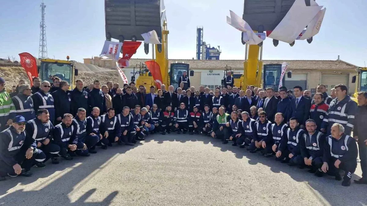 Karaman'da İl Özel İdaresine alınan araçlar törenle hizmete başladı