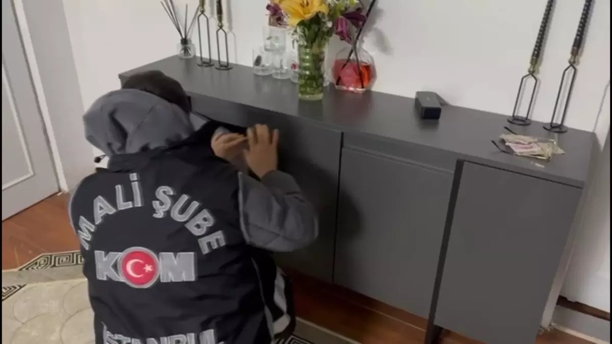 İstanbul'da merkezli 8 ilde devre mülk dolandırıcılığı operasyonu: 17 gözaltı