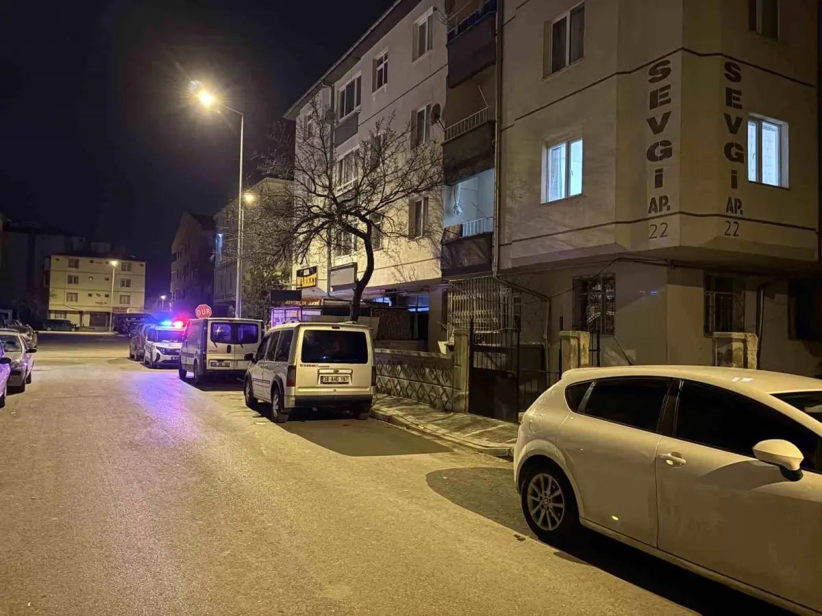 Kayseri'de bir şahıs eniştesinin evini kurşunladı