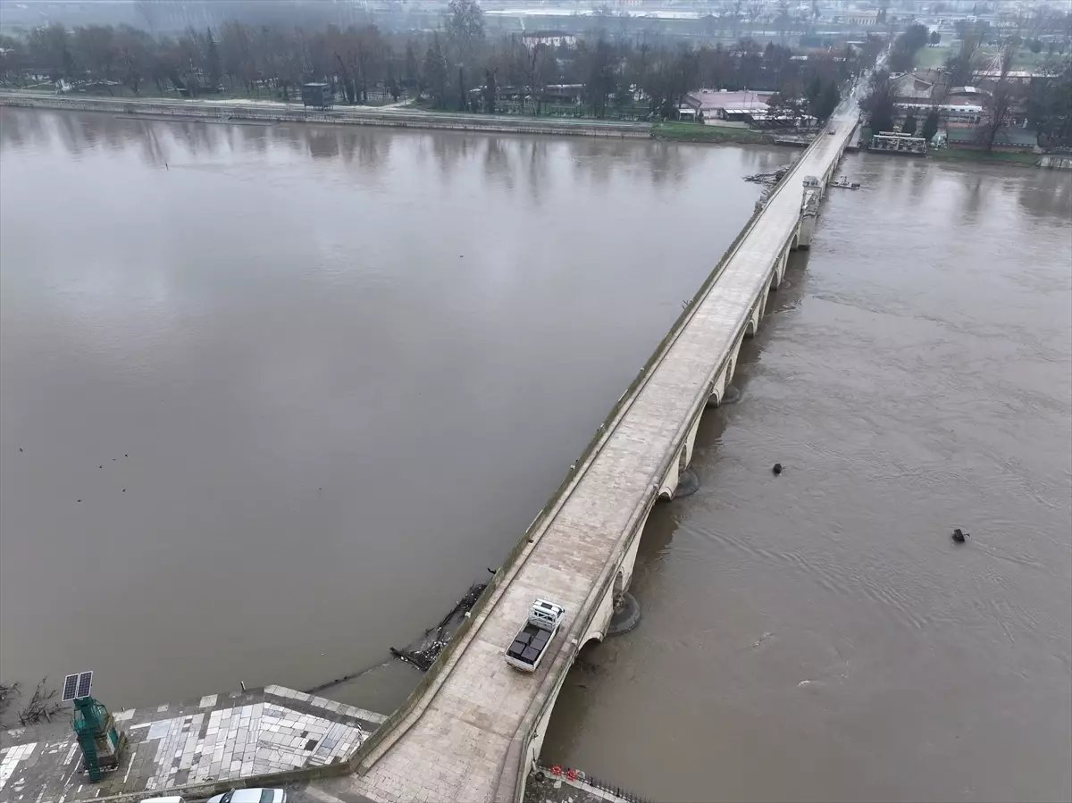 Meriç Nehri'nin debisi artışa geçti