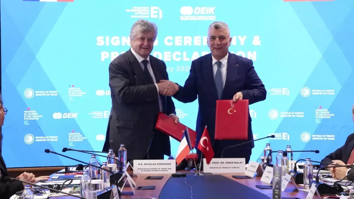 Bakan Bolat: Fransız şirketlerinin 5 milyar dolarlık yeni yatırımları görüşülüyor