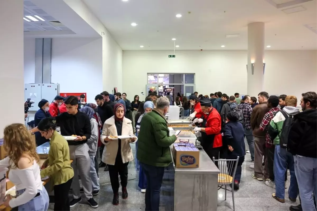 OMÜ'de Ramazan'ın ilk sofrası kuruldu