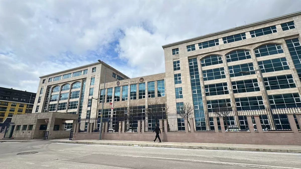 Edirne'de 'imar ruhsatında usulsüzlük' operasyonunda 11 gözaltı