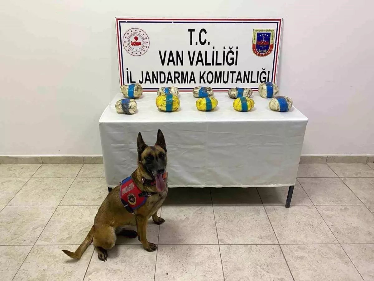 Tuşba'da 11 kilo metamfetamin ele geçirildi