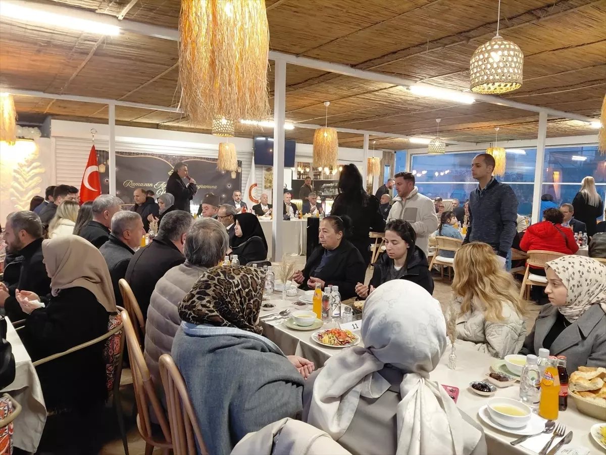 Yalova'da İftar Programı Gerçekleştirildi