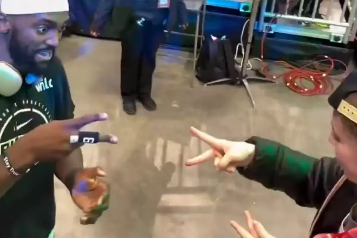 Ünlü isim hayranıyla 4.7 milyonda bir denk gelecek olay yaşadı