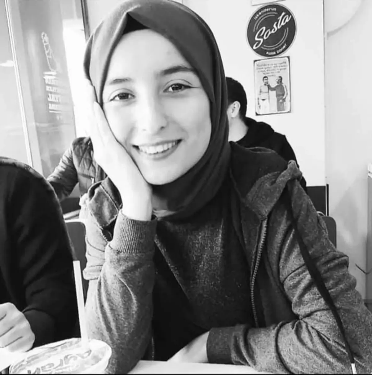 Yeni atanan Melike öğretmen, kazada öldü