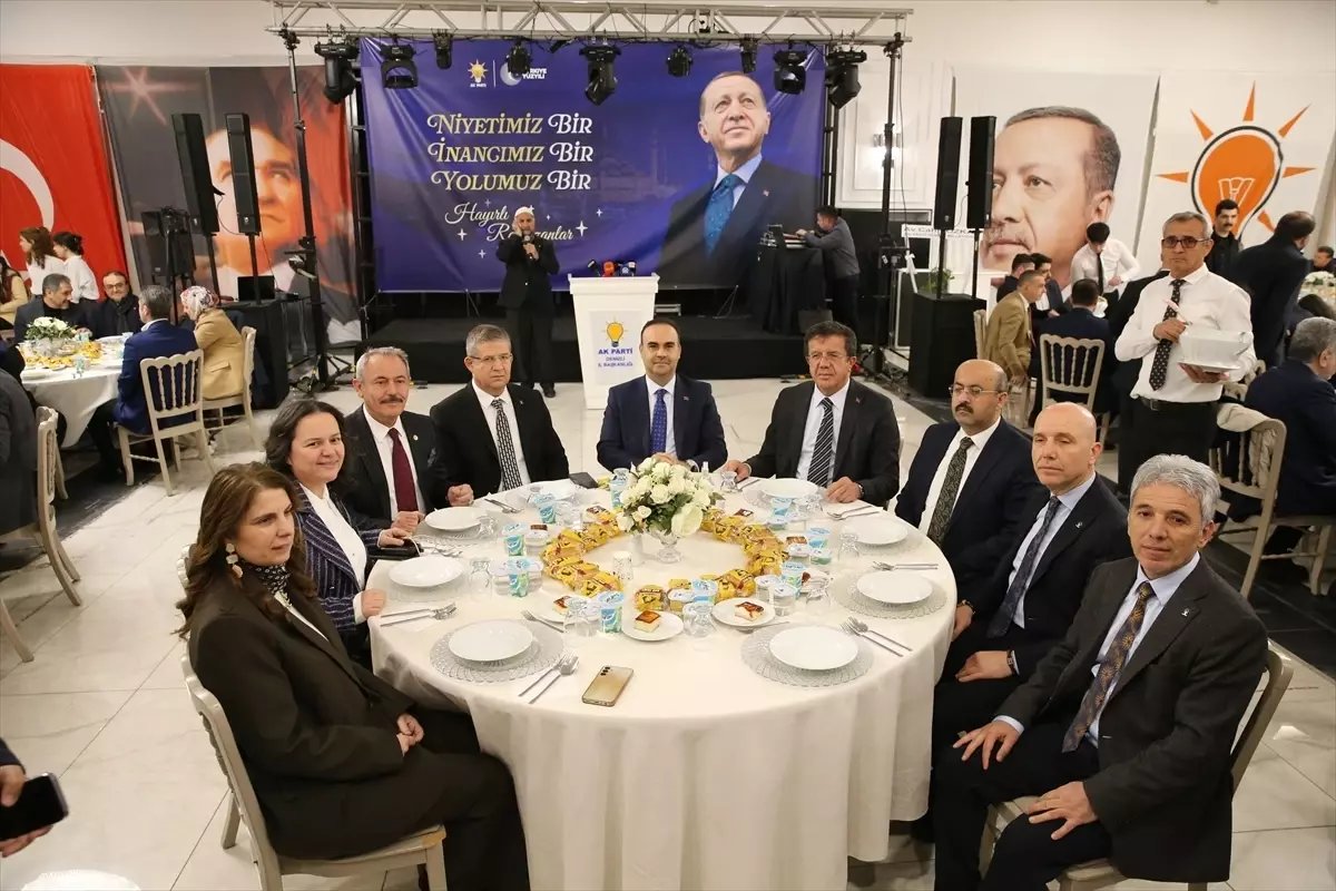 Sanayi ve Teknoloji Bakanı Kacır, Denizli'de iftarda konuştu Açıklaması