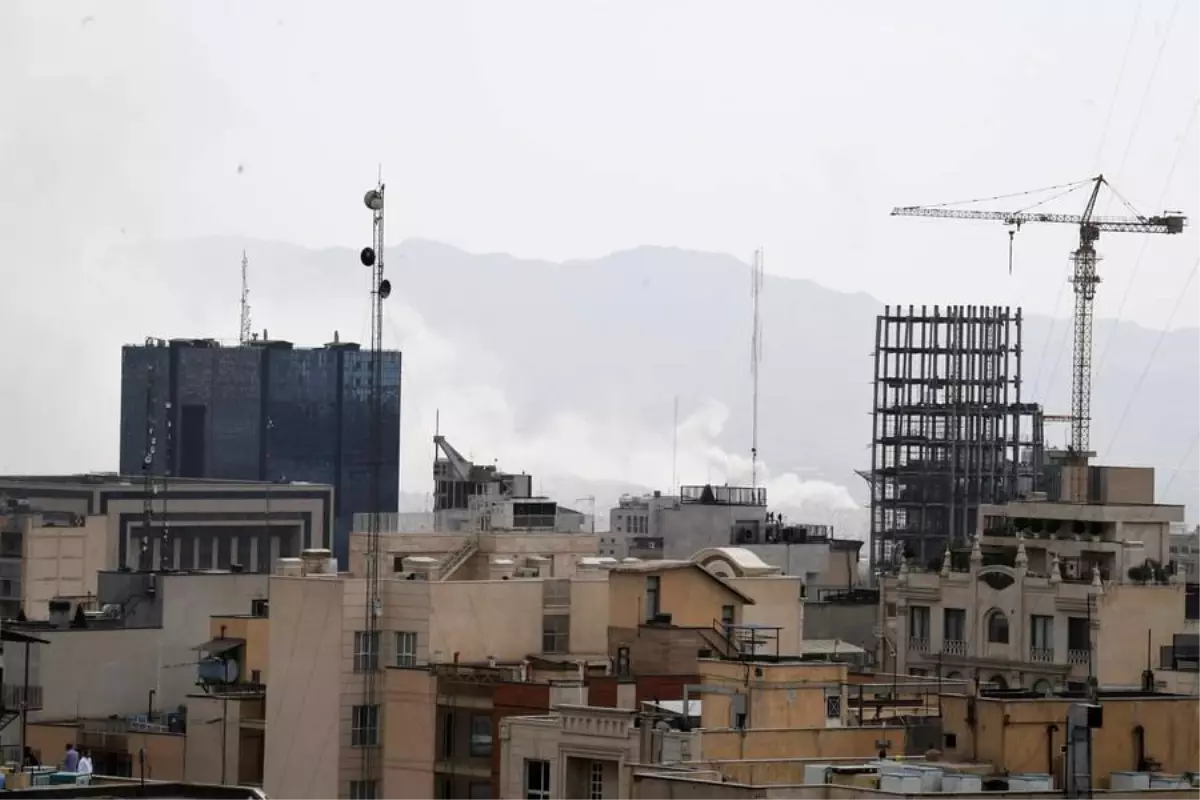 İsrail ve Abd, İran'a Yönelik Saldırı Başlattı