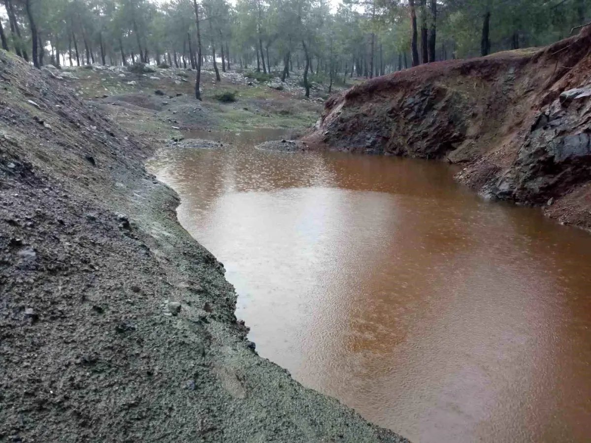 Cüneyt'e mezar olan çukur kapatıldı
