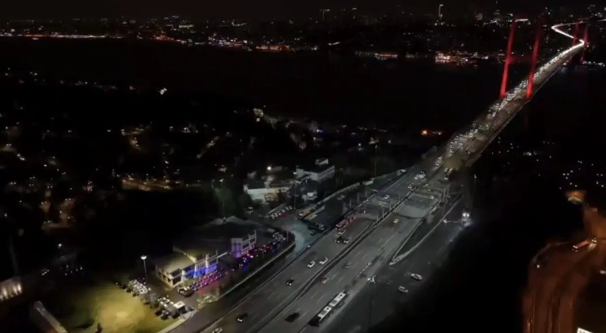 Kadıköy'de trafik denetimi: bin 741 araç kontrol edildi, 606 bin lira ceza yazıldı