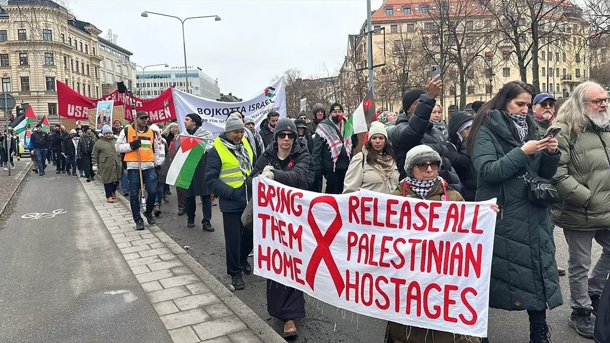 İsveç'te İsrail'in Batı Şeria İlhak Planı Protesto Edildi