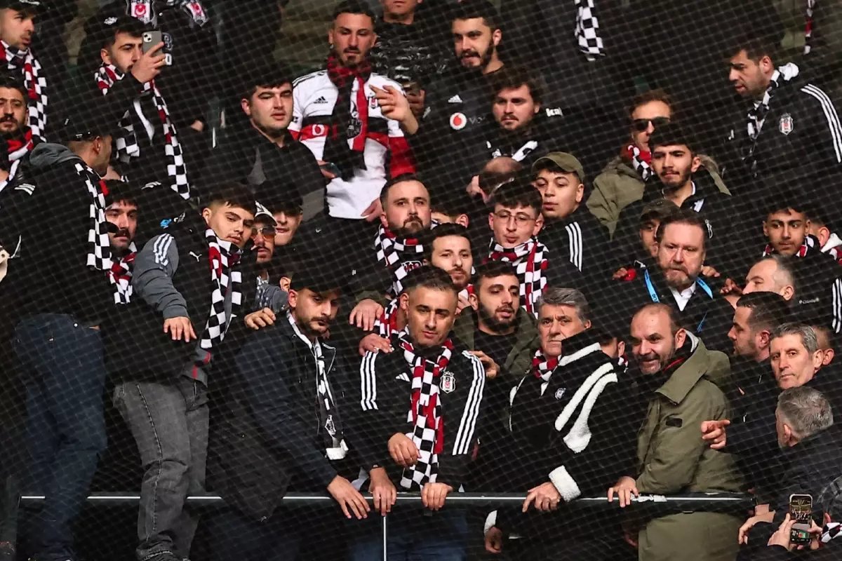 Serdal Adalı, Kocaelispor maçını taraftarlarla izleyecek