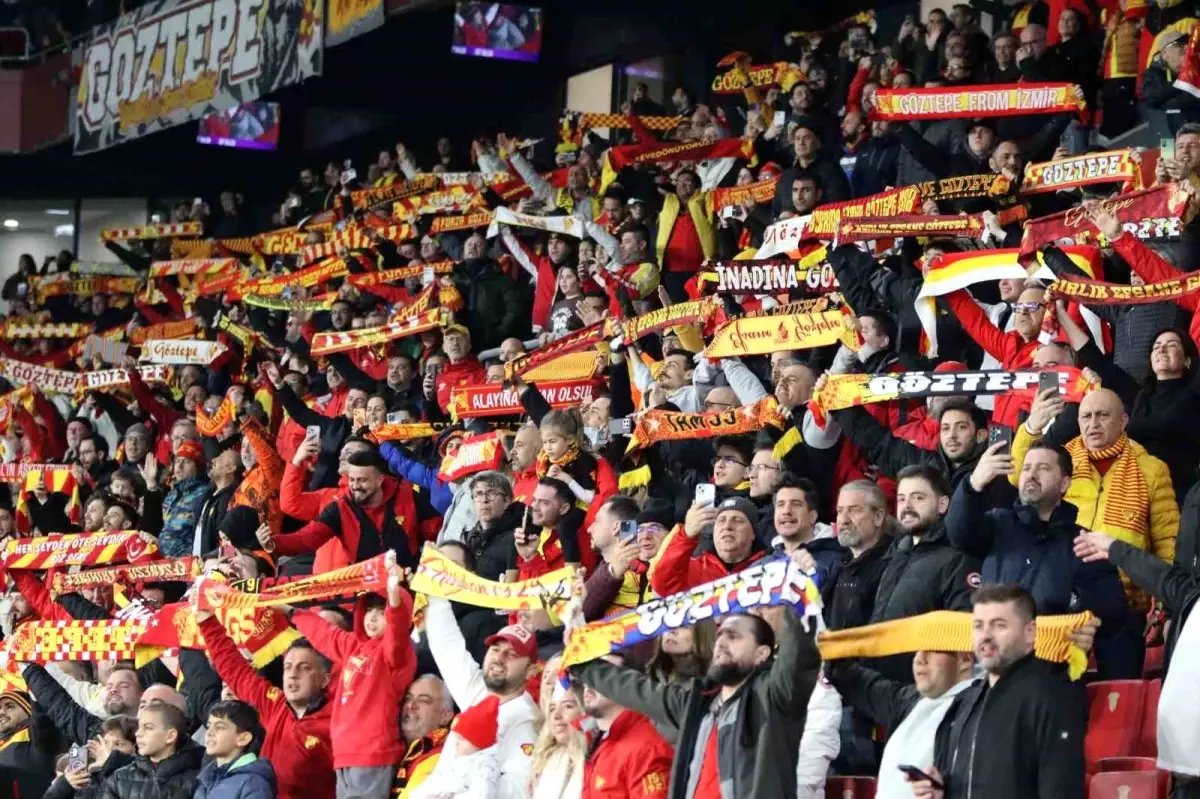 Trendyol Süper Lig: Göztepe: 0 Eyüpspor: 0 (İlk yarı)