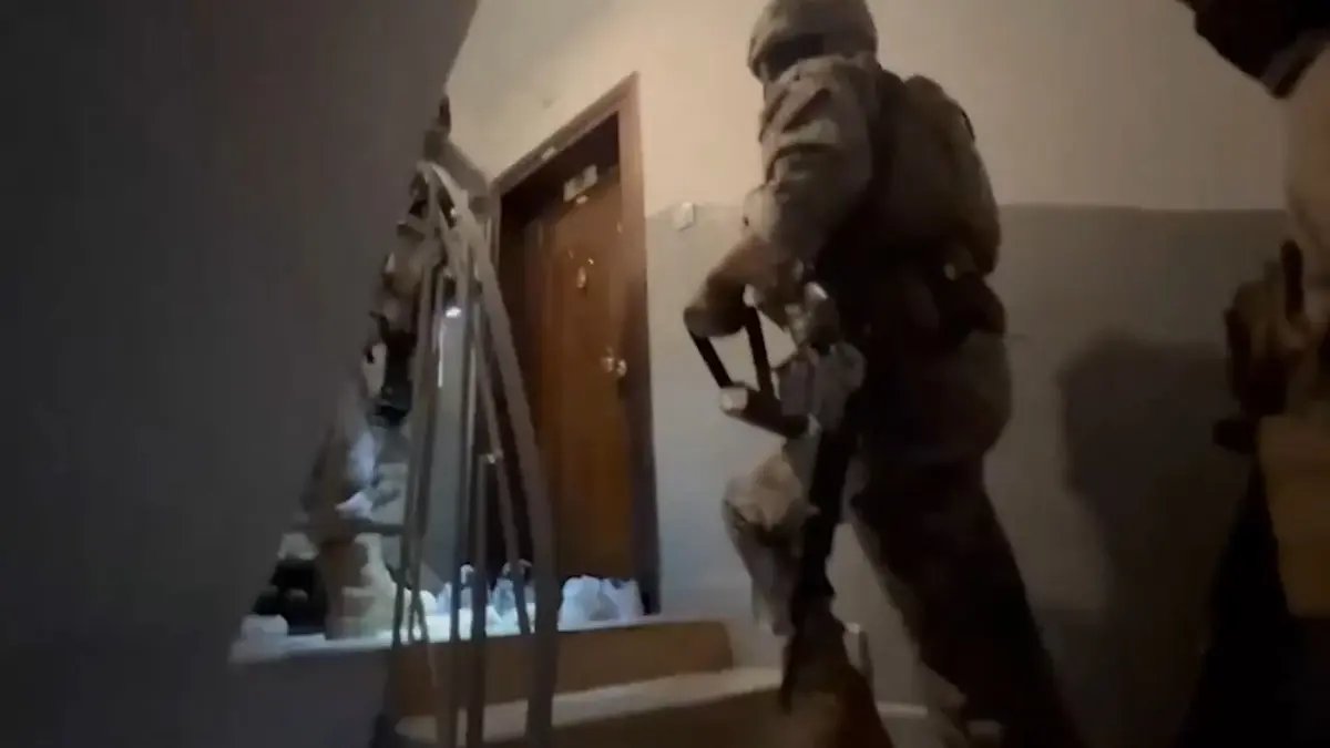 Avcılar'da düzenlenen operasyonda 48 kilo uyuşturucu ele geçirildi