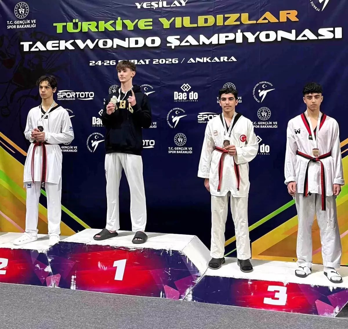 Deniz Çınar Doğan taekwondoda Türkiye 3'üncüsü