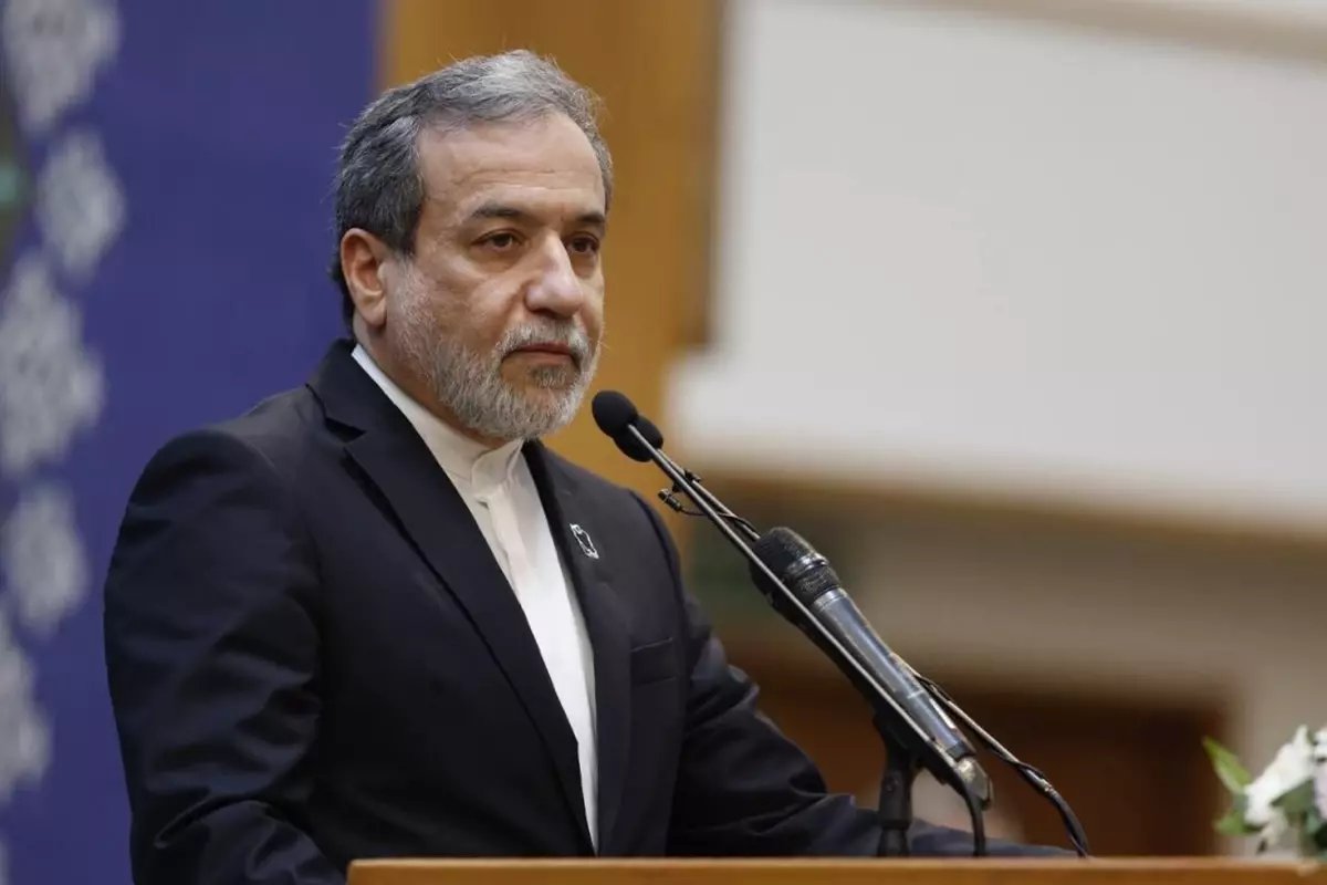 İran Dışişleri Bakanı Arakçi: Ülke ve bölge istikrarı için her türlü çabaya açığız