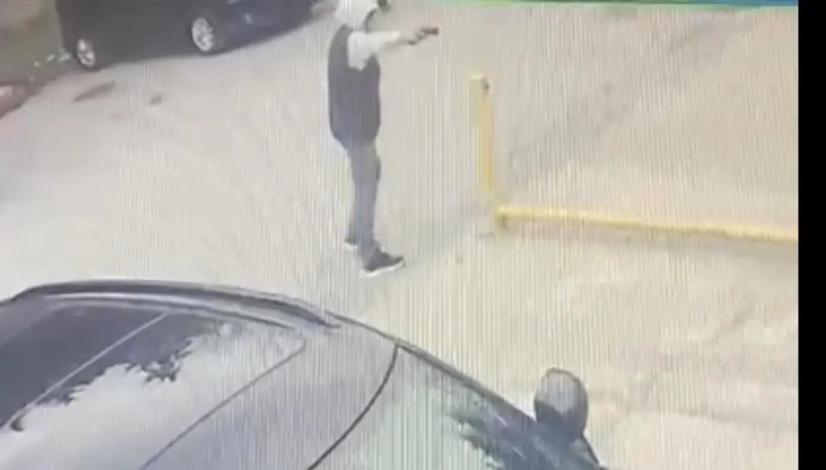 Maslak'ta iki iş yerine silahlı saldırı; 14 yaşındaki şüpheli: Husumetim vardı