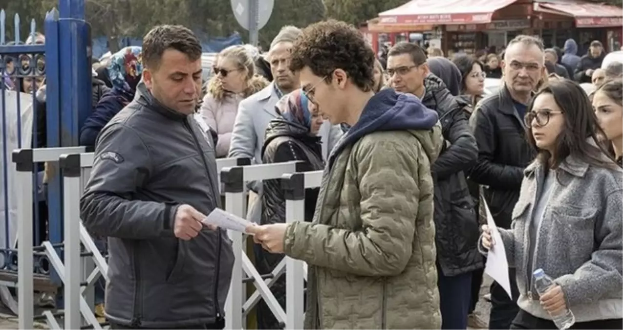 2026 MSÜ SORU VE CEVAPLARI: Milli Savunma Üniversitesi Askeri Öğrenci Aday Belirleme Sınavı (MSÜ) soru kitapçıkları ve cevap anahtarları...