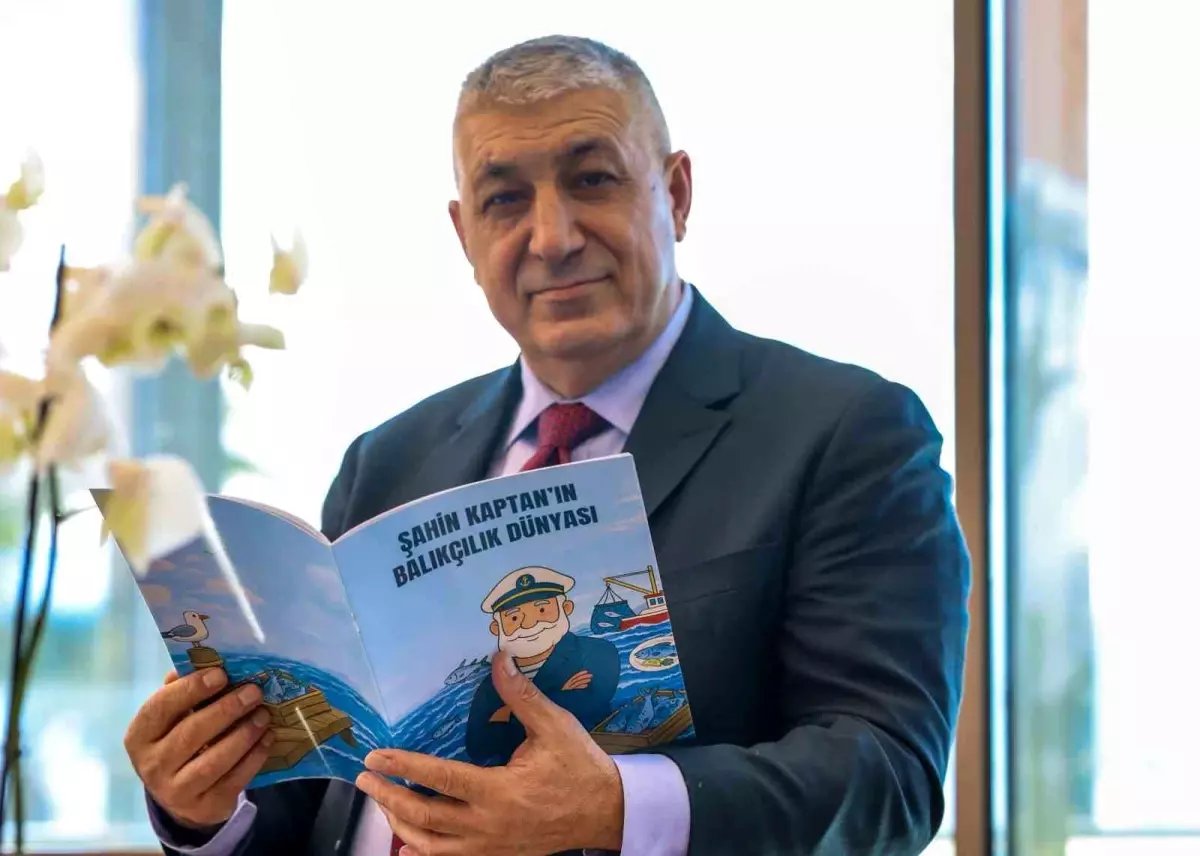 Şahin Kaptan, çocuklara balığı sevdirmek için yola çıktı