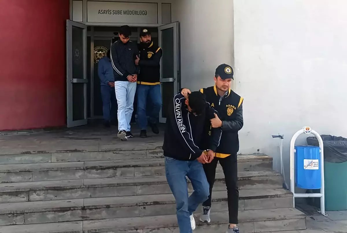 Kendisini 'Komiser Vedat' olarak tanıtıp, emekliyi dolandırdı