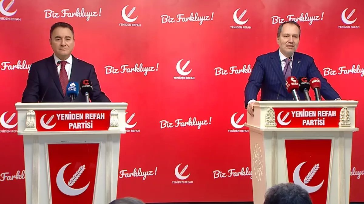 Ali Babacan, Fatih Erbakan'ı ziyaret etti: 'Türkiye'nin çok dikkatli olması gerekir'