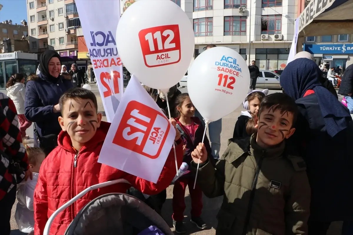 Kilis'te 112 standında vatandaşlar bilgilendirildi