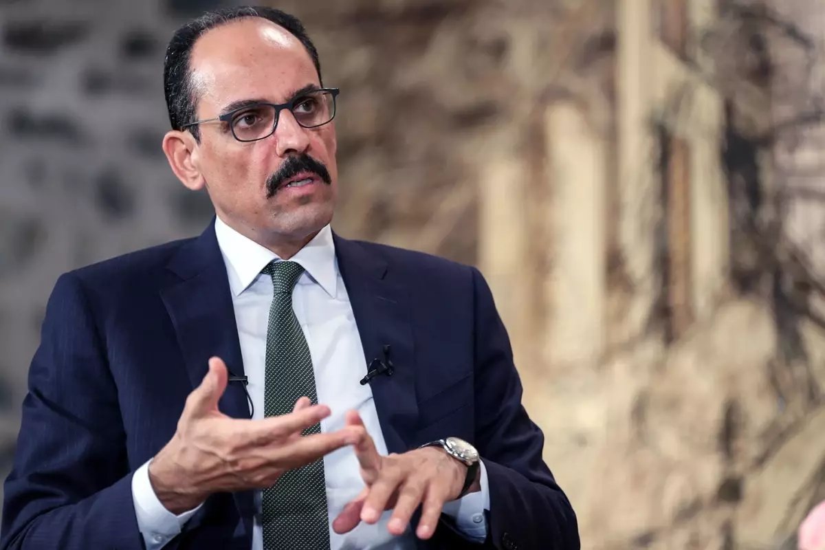 İbrahim Kalın'ın kitabı, zirveye oturdu