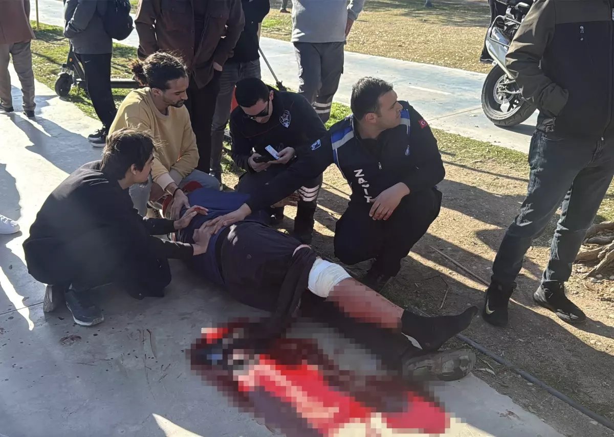 Selamlarını almadığı gerekçesiyle bacağından bıçakladılar