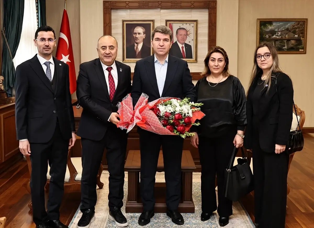 Muhasebe Haftası dolayısıyla Vali Bakan'a ziyaret