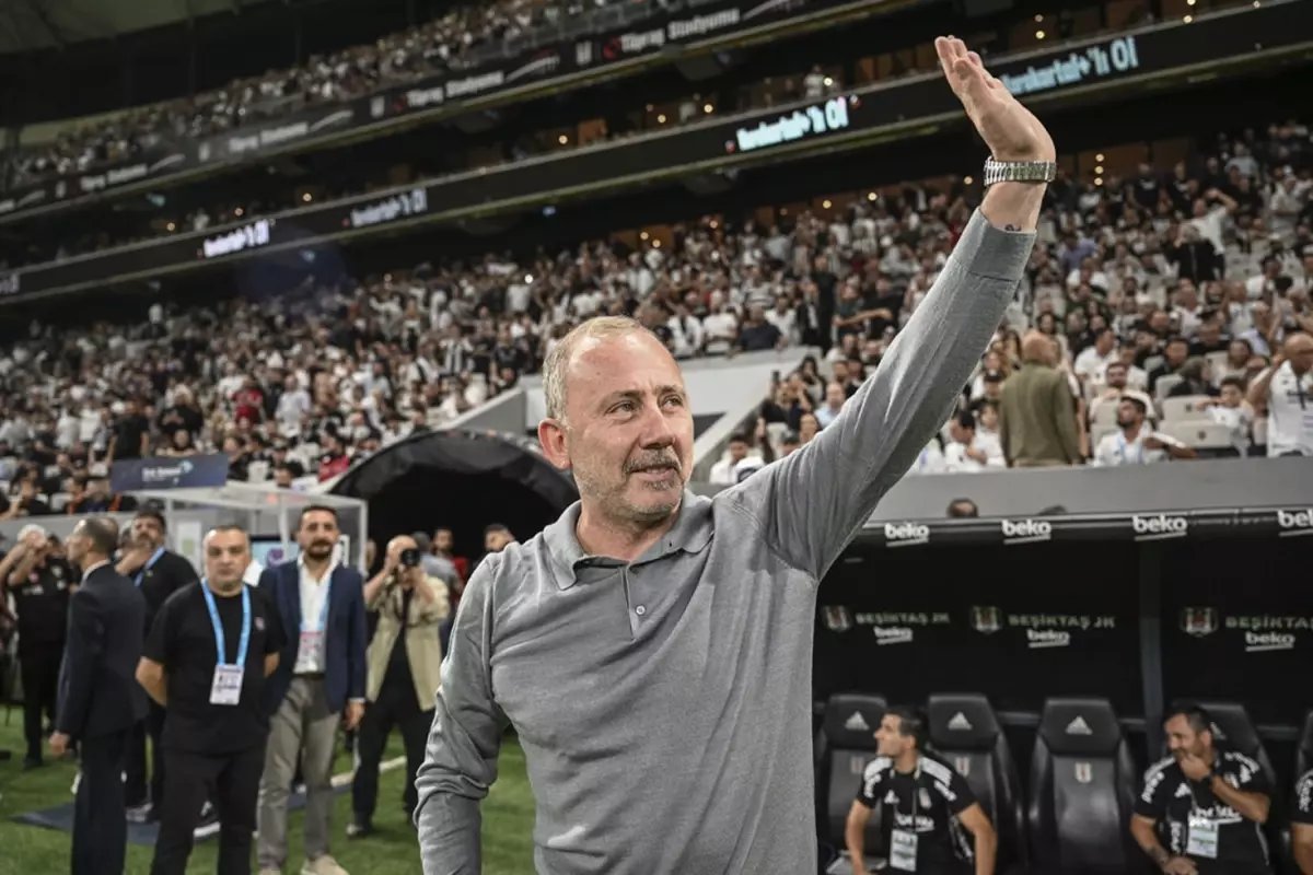 Sergen Yalçın, Trabzonspor'un transfer edemediği Yongwa'yı bedavaya alıyor