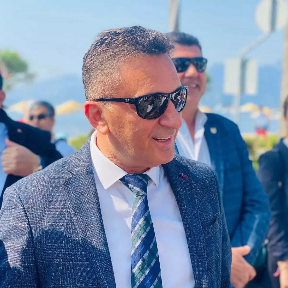 Marmaris'te Tefecilik Operasyonu: Eski Belediye Başkan Yardımcısı da Gözaltında