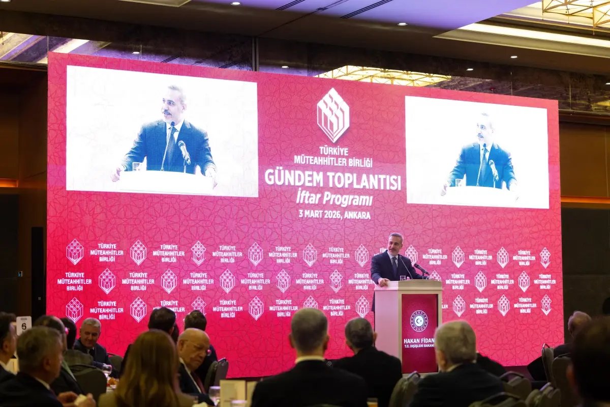 Dışişleri Bakanı Hakan Fidan Türkiye Müteahhitler Birliği'nin İftar Programına Katıldı